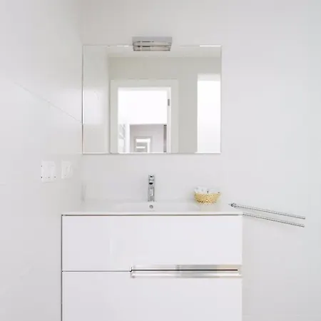 White Διαμέρισμα